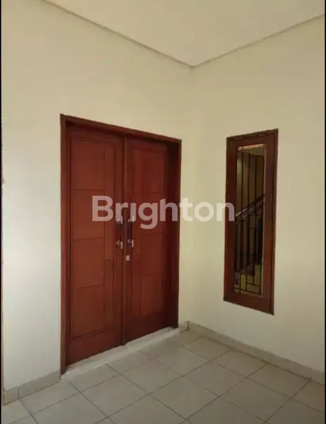 image RUMAH 2 LANTAI NYAMAN, KEBON JERUK, JAKARTA BARAT. (3)