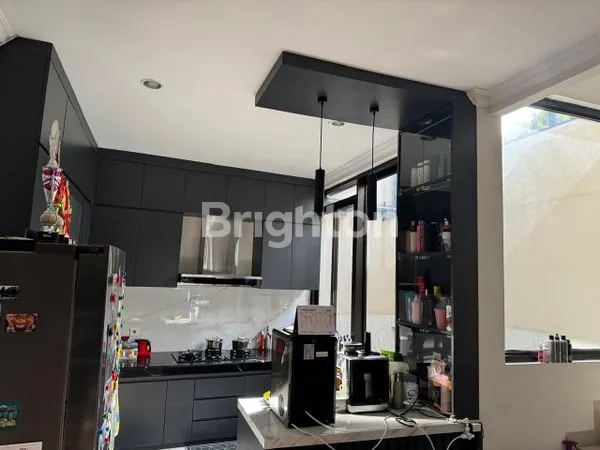 image HUNIAN CANTIK 4 LANTAI SIAP HUNI DI TUGU CIMANGGIS DEKAT UI ADA  KOLAM RENANG DAN ROOFTOP (8)