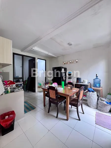 image RUMAH 2 LT MODERN,STRATEGIS 5 MT KE TOLL DESARI. GRAHA CINERE (8)