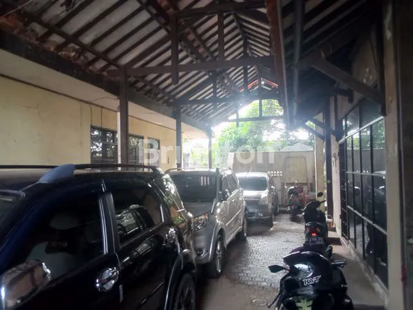 image RUMAH DAN TANAH LUAS BELAKANG BTC PASTEUR (1)