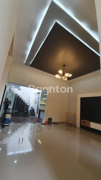 image RUMAH AESTETIK 2 LANTAI, ARAYA GREENWOOD GOLF, MALANG (5)