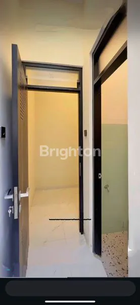 image RUMAH MANYAR JAYA, 4KT 4KM, ROW 4 MOBIL (7)