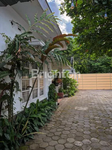 image RUMAH KOLONIAL EKSKLUSIF 722M² DI PANDEYAN, DEKAT MALIOBORO (3)