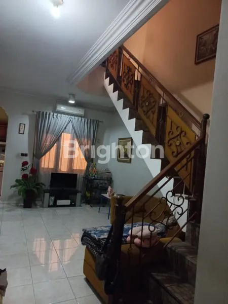 image RUMAH 2 LANTAI LT 120M² DI PONDOK KELAPA (2)