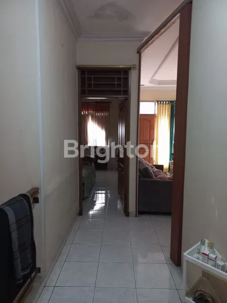 image RUMAH 2 LANTAI LT 120M² DI PONDOK KELAPA (3)