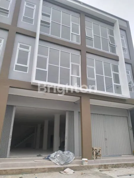 image RUKO BARU 3 LANTAI 2 PINTU DI DAERAH STRATEGIS BALIKPAPAN BARU  (2)