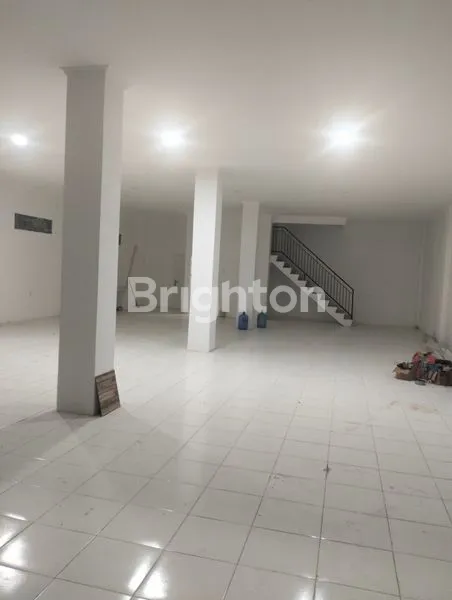 image RUKO BARU 3 LANTAI 2 PINTU DI DAERAH STRATEGIS BALIKPAPAN BARU  (7)