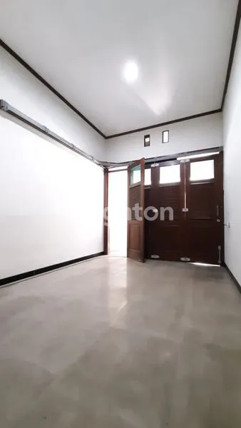 image RUMAH MEWAH SIAP HUNI LT 221M² DI BINTARO SEKTOR 9 (6)