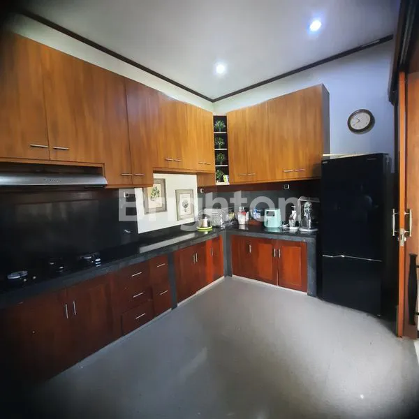 image RUMAH MEWAH SIAP HUNI LT 221M² DI BINTARO SEKTOR 9 (7)