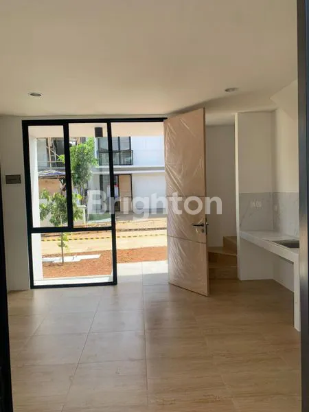 image RUMAH BARU GRES STYLE SCANDINAVIAN DEKAT SUPERMALL KARAWACI (5)