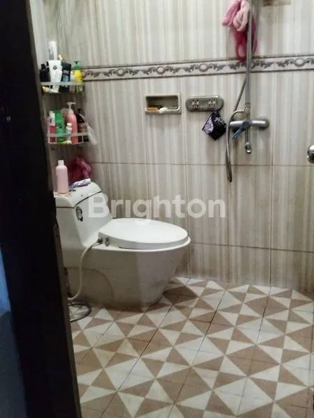 image RUMAH BESAR SIAP HUNI (4)