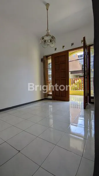 image INVESTASI IDEAL DI MALANG, RUMAH 5 KAMAR SIAP HUNI  (7)
