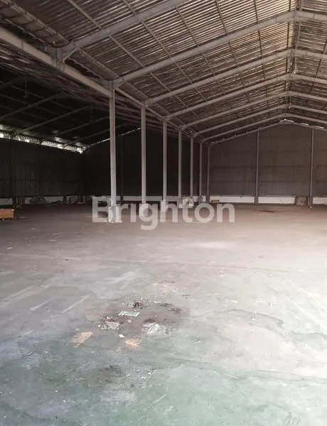 image GUDANG EKS PABRIK TEKSTIL DI GRESIK, LT 8.018M² (1)