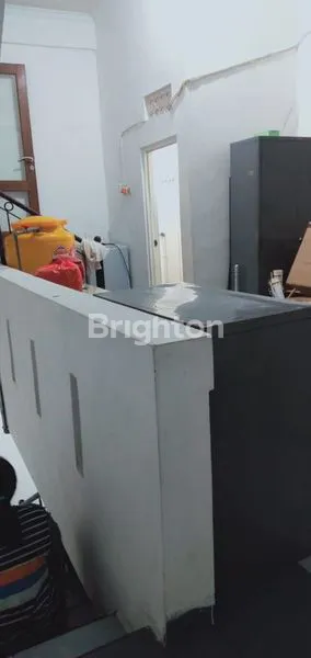 image DISEWA RUKO PREMIUM, LOKASI STRATEGIS, 4 KT (8)