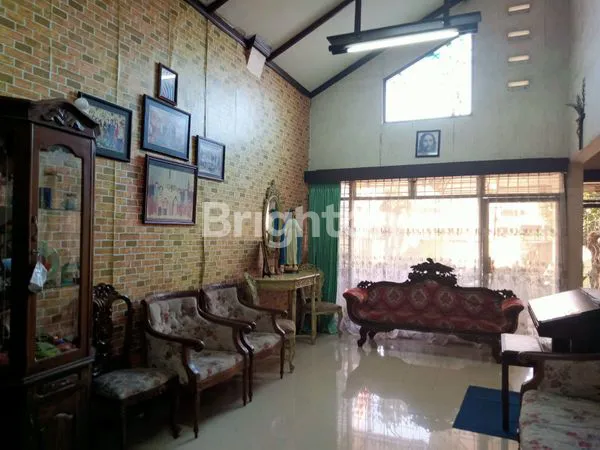 image RUMAH 2 LANTAI LT 223 DI SUKUN, SHM, 4 KT (3)