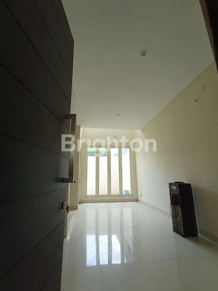 image DISEWAKAN RUMAH 2 LANTAI SIAP HUNI DI KAHURIPAN TERRACE (2)