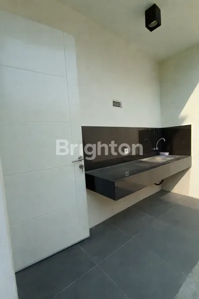 image DISEWAKAN RUMAH 2 LANTAI SIAP HUNI DI KAHURIPAN TERRACE (5)