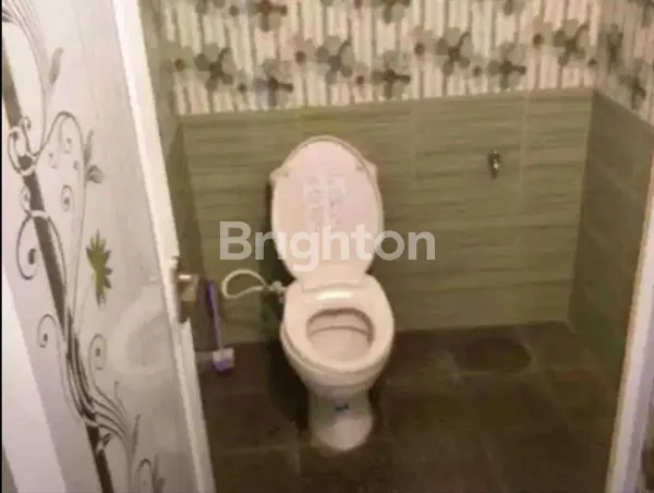 image RUMAH 2 LANTAI SIAP HUNI DI POLONIA, MEDAN POLONIA (7)