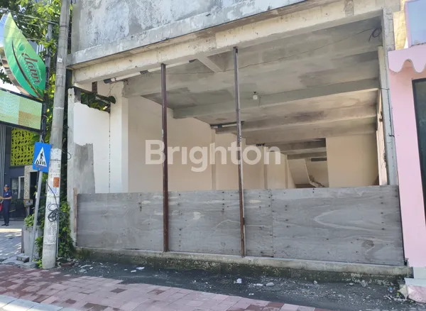 image RUKO STRATEGIS DI JL. PETITENGET, CANGGU (2)