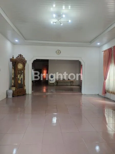 image JUAL RUMAH MODEL VILLA HALAMAN LUAS JLN SEI TUAN (1)