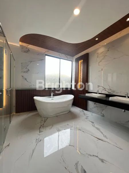 image DIJUAL RUMAH BARU GRESS WATER FRONT CITRALAND (8)