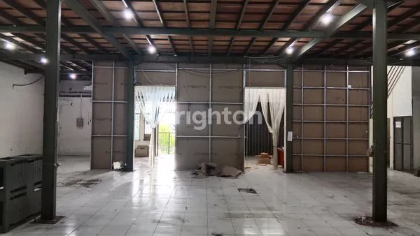 image SEWA GUDANG STRATEGIS, LT 393M² LB 700M², BISA PARKIR TRUK (3)