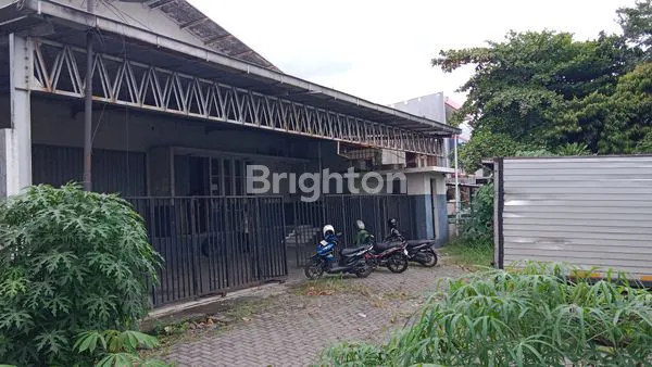 image SEWA GUDANG STRATEGIS, LT 393M² LB 700M², BISA PARKIR TRUK (1)