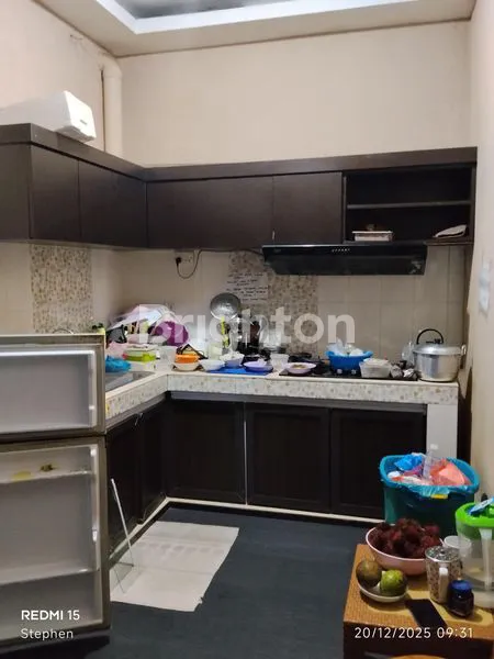 image RUMAH SUKAJADI BELAKANG KOLAM RENANG DAN LAPANGAN PADEL. SUKAJADI. BATAM CENTER (5)