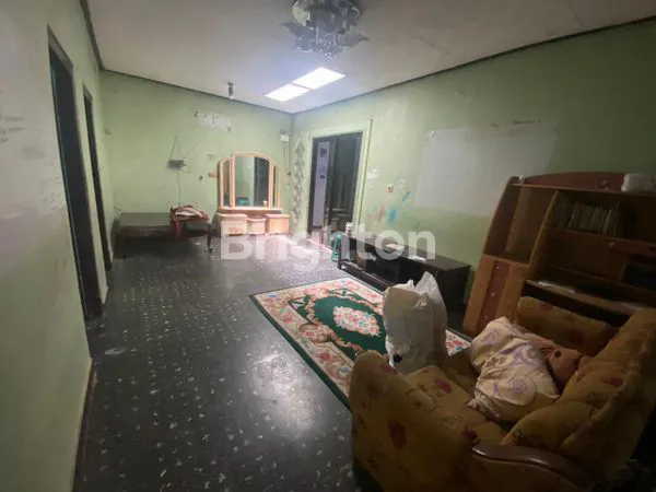 image RUMAH MEWAH 5 KT DI MADIUN, DEKAT RS & HOTEL (3)