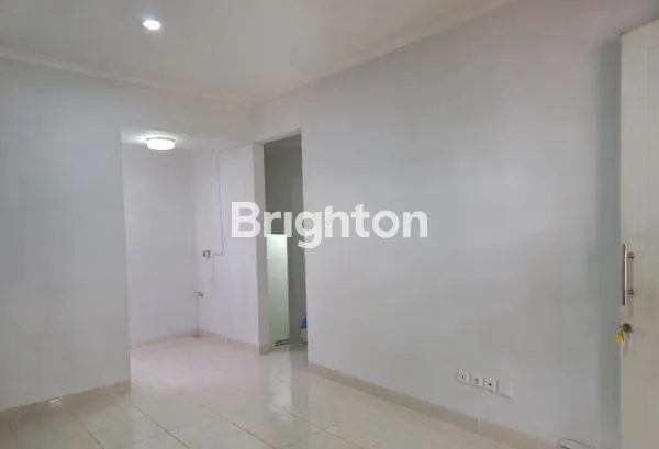 image BOSTON VILLAGE GADING SERPONG (2)