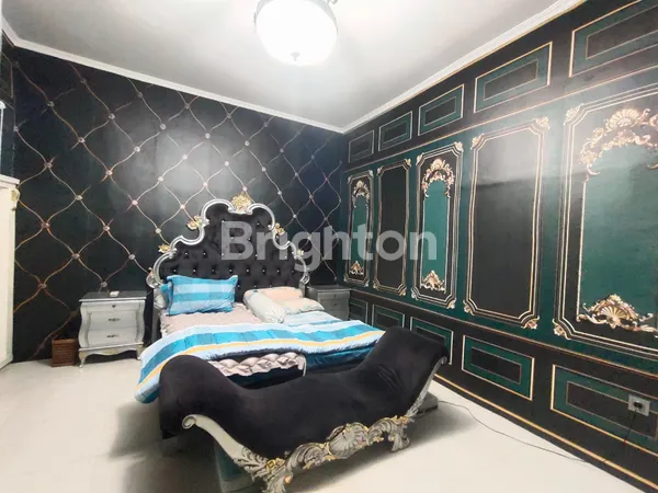 image RUMAH SEMI FURNISHED LUAS DI JALAN CAKRAWALA SEMARANG BARAT (7)