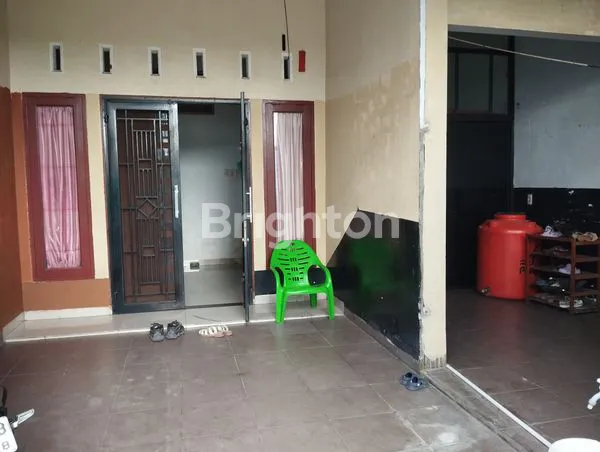image RUMAH 2 LANTAI & 1 TEMPAT KOST DI MEDAN AREA (3)