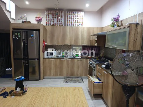 image HUNIAN NYAMAN 2 LANTAI DI SEPINGGAN, DEKAT BANDARA (6)