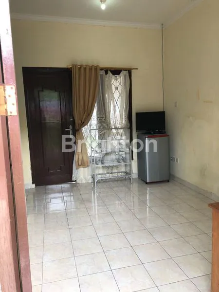 image RUMAH SIAP HUNI SEMI FURNISH SELANGKAH KE BALIKPAPAN ISLAMIC SCHOOL (3)