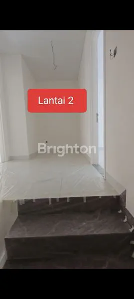 image TOWNHOUSE CANTIK DI KOMPLEK JEWEL GARDEN, MEDAN (5)