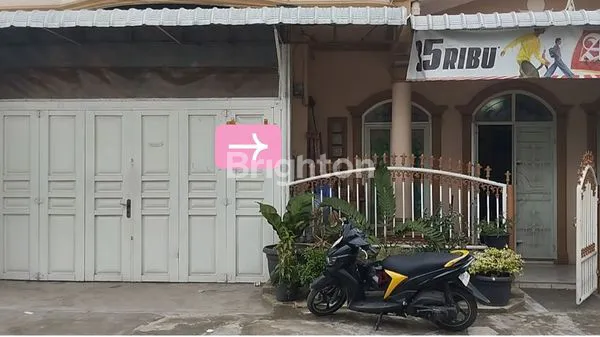 image RUMAH 2½ LANTAI SIAP HUNI DI JL. SWADAYA PERTIWI MEDAN DENAI (2)