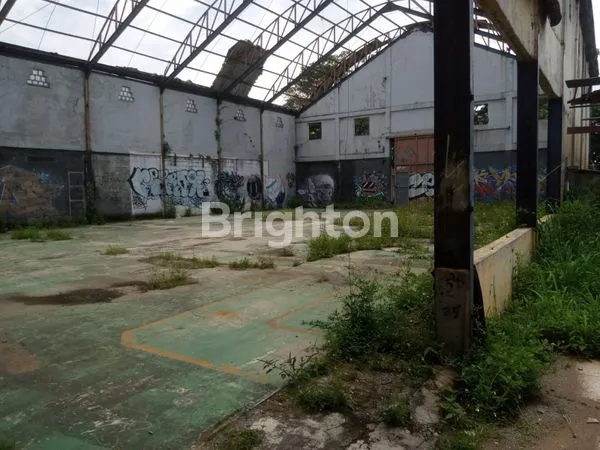 image GUDANG EX GOR FUTSAL DAN LAHAN SOEKARNO HATTA BANDUNG (1)