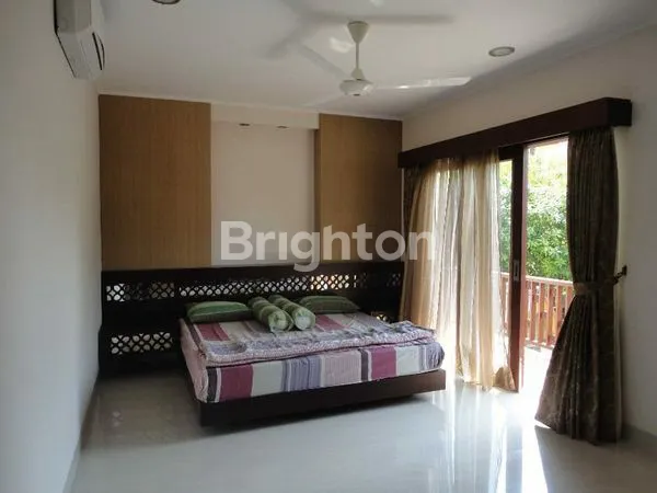 image RUMAH FULL FURNISHED DI TAMAN MUMBUL, JIMBARAN (5)