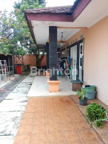 image RUMAH HOOK DI PEMUKIMAN TENANG PESANGGRAHAN JAKSEL (4)