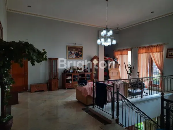 image BU / DIJUAL CEPAT – NEGO SAMPAI DEAL RUMAH MEWAH FASILITAS LENGKAP, ASRI & LUAS MEGA POLITAN CINERE – DEPOK (7)
