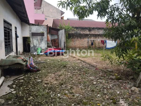 image LUAS 1.102 M², SHM, MEDAN AMPLAS, BISA UNTUK DIJADIKAN TEMPAT KOST, RUKO ATAU RUMAH YANG BERADA DI MEDAN AMPLAS (4)