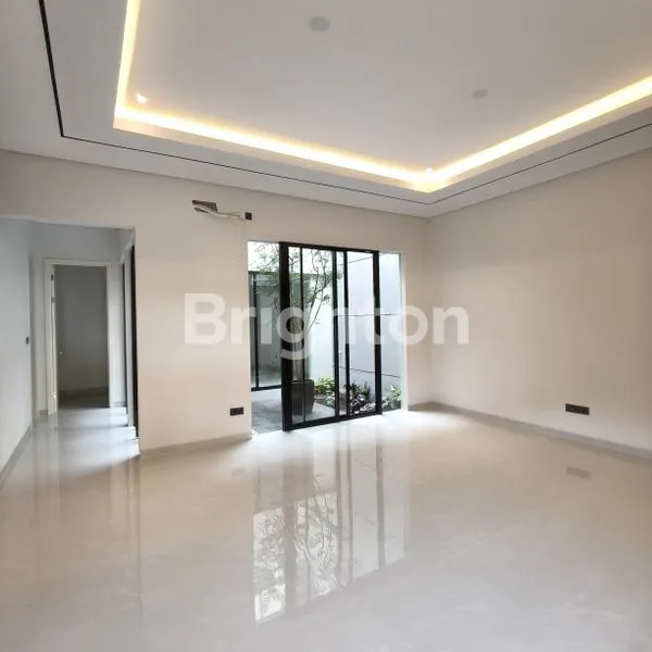 image RUMAH BARU MODERN DI CITRALAND, LT 162M² HARGA NEGO (8)