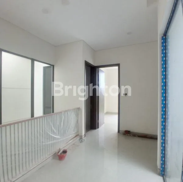 image RUMAH BARU MODERN DI CITRALAND, LT 135M², 4+1 KT (3)