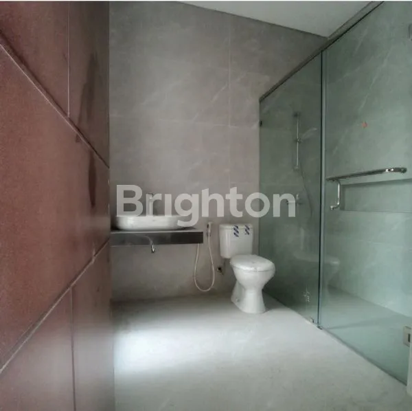 image RUMAH BARU MODERN DI CITRALAND, LT 135M², 4+1 KT (4)