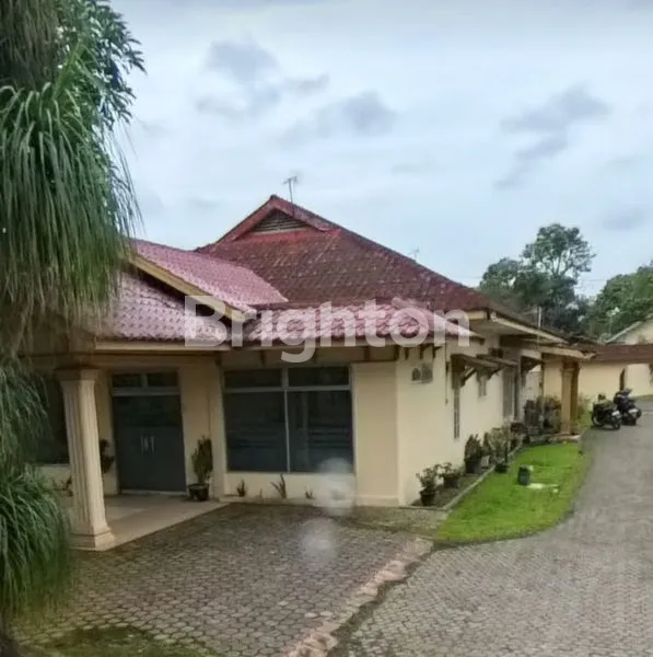 image RUMAH MEWAH SIAP HUNI DI SETIA BUDI, LT 1426M² (4)