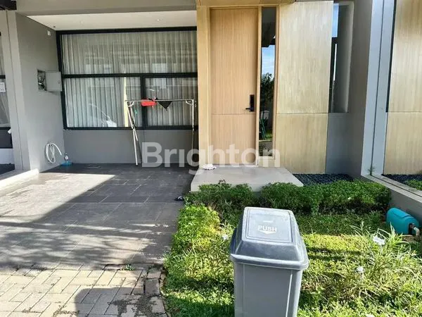 image RUMAHX HUNIAN MODERN TANAKAYU BSD, SIAP HUNI FULL FURNISHED (2)