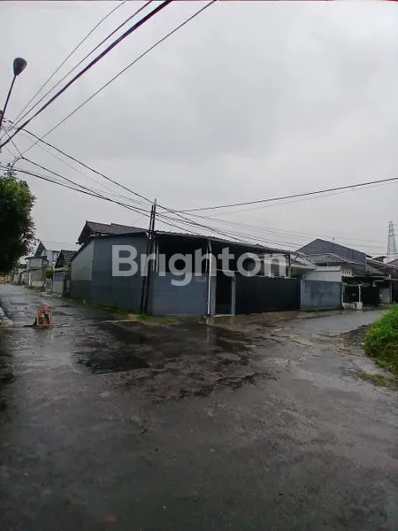 image RUMAH DAN WORKSHOP HOOK KOPO PERMAI LT 316M² (1)