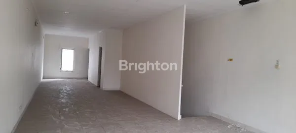 image DI SEWA ATAU DI JUAL RUKO 3 LT PDA GANDENG DI GADING SERPONG (5)