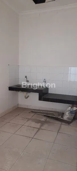 image DI SEWA ATAU DI JUAL RUKO 3 LT PDA GANDENG DI GADING SERPONG (7)