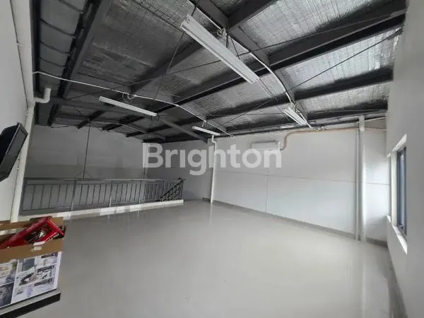 image *DIJUAL GUDANG DI TAMAN TEKNO X DGN LUAS TANAH 120M2, LB 108M2 DI TANGERANG.*\N(KODE RMEG 2911 )\N (1)